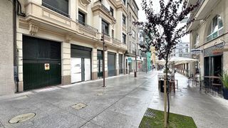 Local comercial en venta en Centro - Recinto Amurallado en Lugo