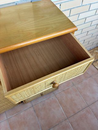 2 Muebles Mimbre Madera
