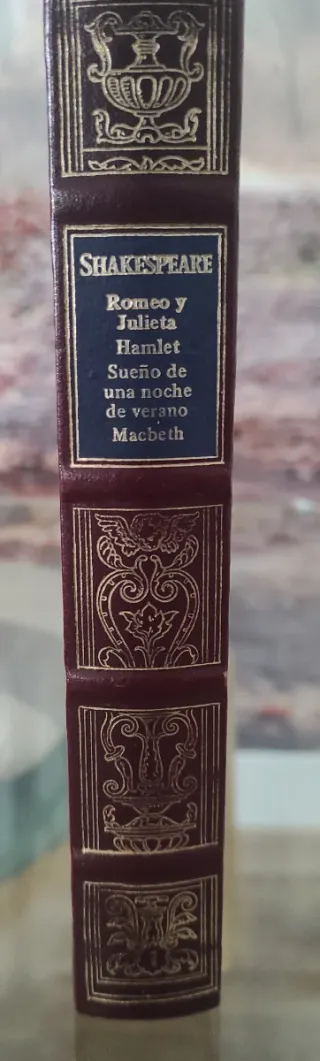 La tragedia de Romeo y Julieta; Hamlet, príncip...