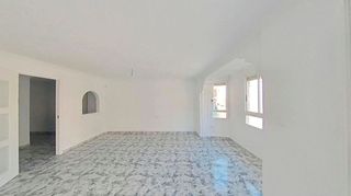 Piso en venta en Carrús Est - Camí dels Magros en Elche