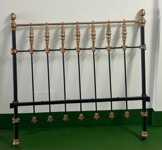 Cabecero y piecero de forja y laton