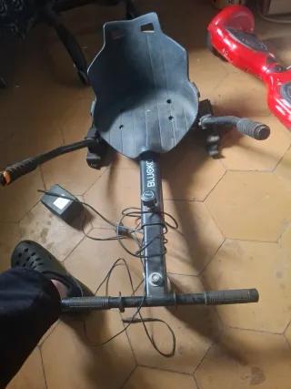 Hoverboard Rojo con Silla y Cargador