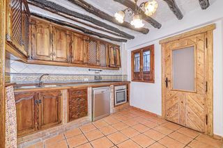Casa adosada en venta en Alhendín