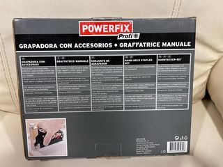 Grapadora Powerfix Profi con accesorios