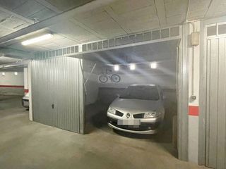 Garaje en venta en Cabra