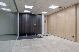 Nave industrial en venta en San Fermín en Madrid