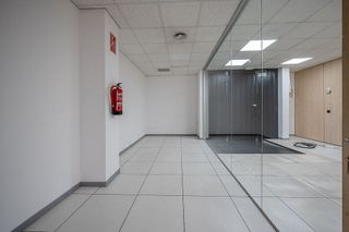 Nave industrial en venta en San Fermín en Madrid