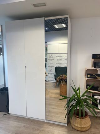 Armario Blanco Ikea con Espejo