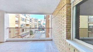 Piso en venta en Altozano - Conde Lumiares en Alicante
