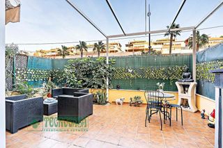 Piso en venta en Las Salinas en Roquetas de Mar