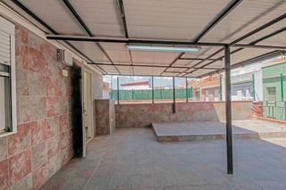 Chalet en venta en Ca n'Oriach en Sabadell