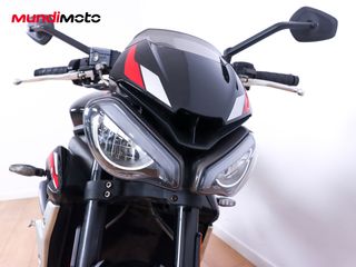 TRIUMPH STREET TRIPLE 765 R