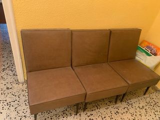 sillon recibidor polipiel vintage