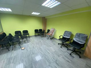 Oficina en alquiler en Os Mallos - San Cristóbal en Coruña (A)