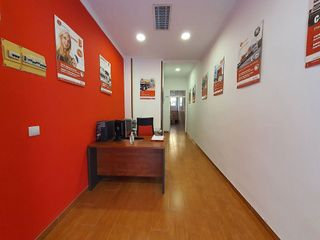 Local comercial en alquiler en Puente Genil