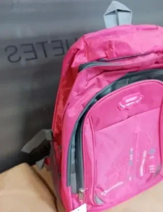 Mochila escolar rosa