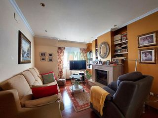 Casa adosada en venta en Centro en Ourense