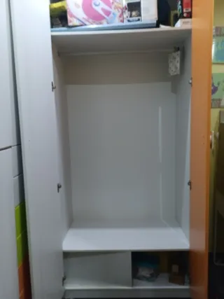 Armario dormitorio infantil