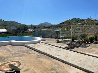 Terreno en venta en Cabra