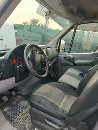 Volkswagen Crafter 2012