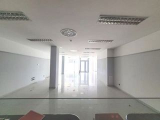 Local comercial en venta en Piñeiros- Freixeiro en Narón