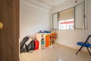 Piso en venta en Cruz Roja en Sevilla