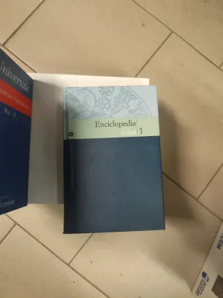 3 volumi enciclopedia generale