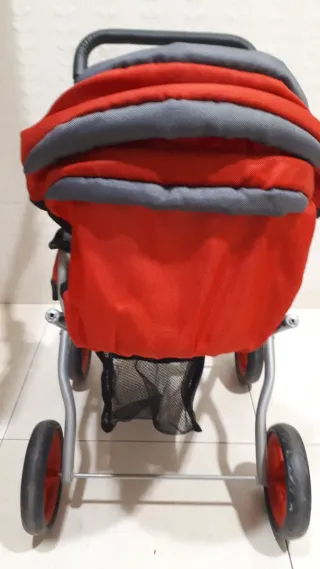 Carrito de bebé para muñecas rojo Cotxet ninos
