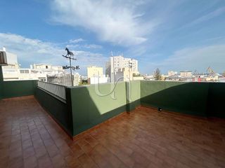 Ático en venta en Zona Bahía Blanca en Cádiz