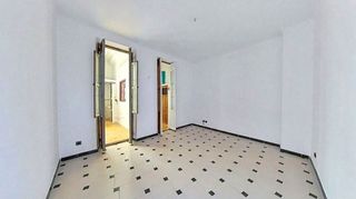 Piso en venta en Mercado en Alicante