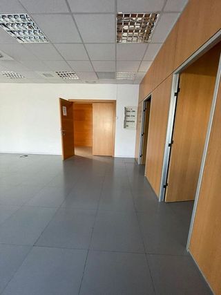 Oficina en alquiler en Coll Favà - Can Magí en Sant Cugat del Vallès