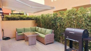 Casa adosada en alquiler en Nueva Andalucía centro en Marbella