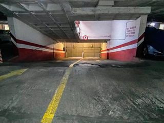 Garaje en venta en Centre en Hospitalet de Llobregat, L´