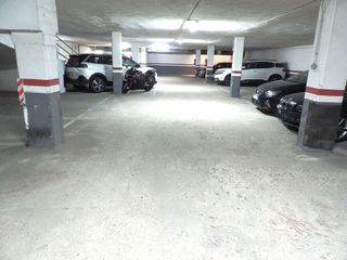 Garaje en venta en Riu en Santa Coloma de Gramanet