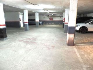 Garaje en venta en Riu en Santa Coloma de Gramanet