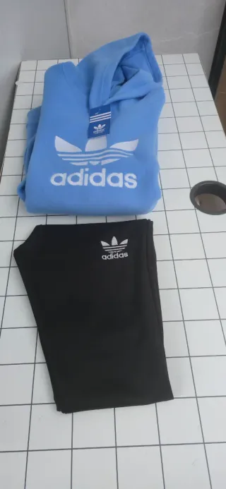 Conjunto Adidas Mallas y Sudadera Azul Talla L