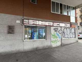 Local comercial en alquiler en Intxaurrondo en San Sebastián-Donostia