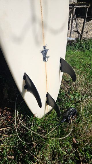 Tabla de surf Full & Cas, Surfboard