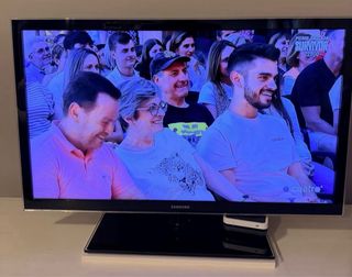 Televisor Samsung Negro