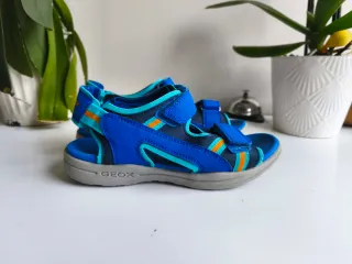 Sandalias Geox niño azul y naranja. Talla 34