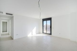 Ático en venta en Nueva Andalucía en Almería