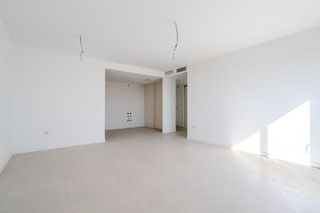 Ático en venta en Nueva Andalucía en Almería