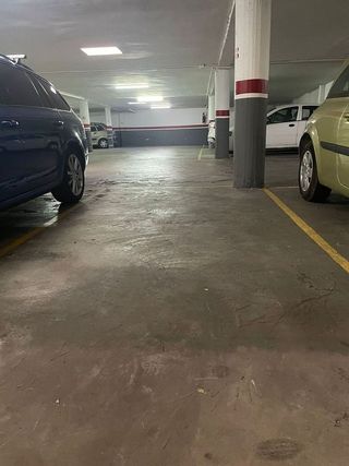 Garaje en venta en Instituts - Universitat en Lleida