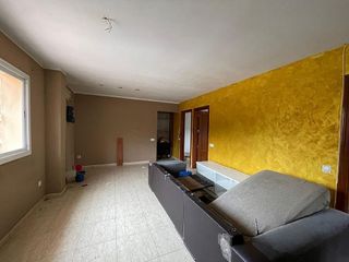 Chalet en venta en Urbanizaciones en Tortosa