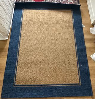 Alfombra de lana beige y azul