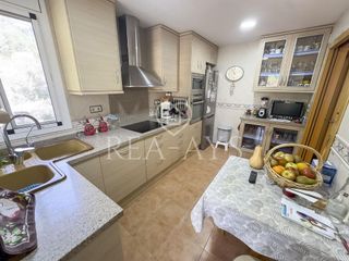 Chalet en venta en Vallirana