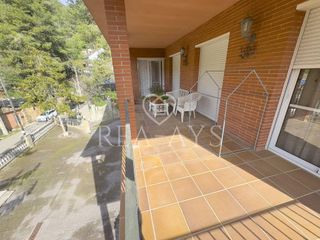Chalet en venta en Vallirana