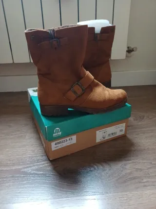 Botas Mustang Marrones Talla 39