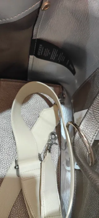 Bolso Guess sin estrenar
