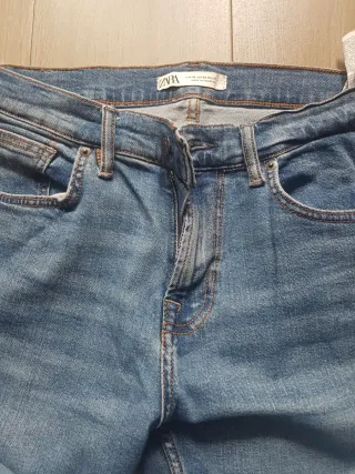 Pantalón vaquero Zara Talla 42
